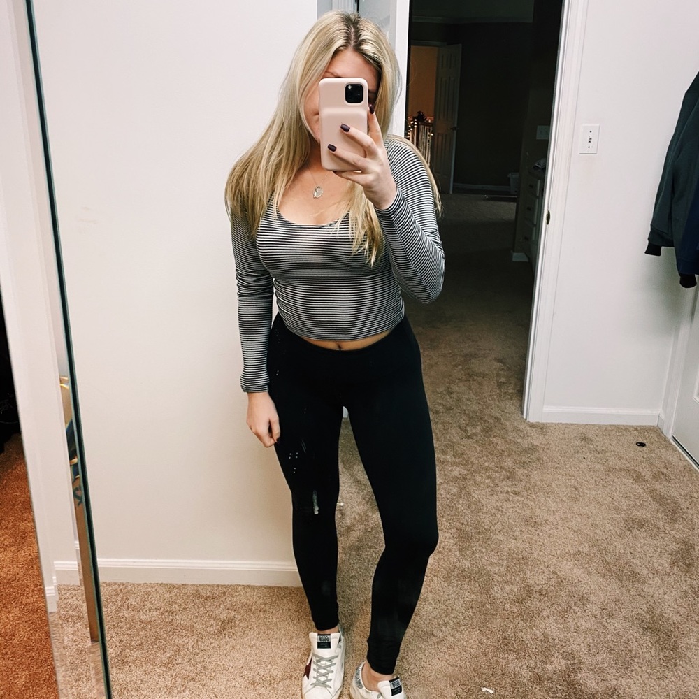Brandy Melville long sleeve top